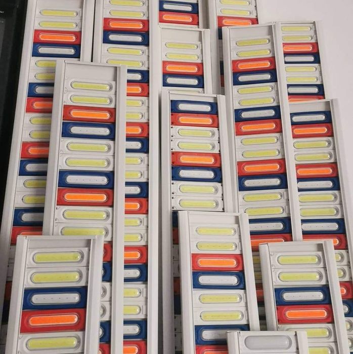 Lampa foarte puternica pentru acvariu bine plantat sau crestere plante