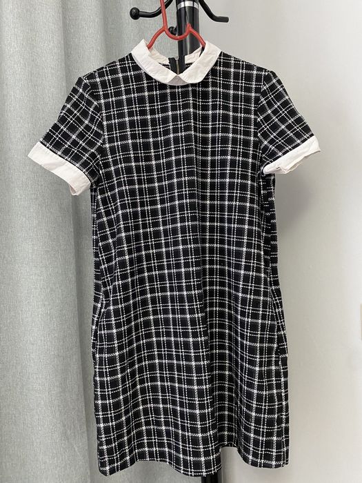 Платья Zara, в хорошем состоянии