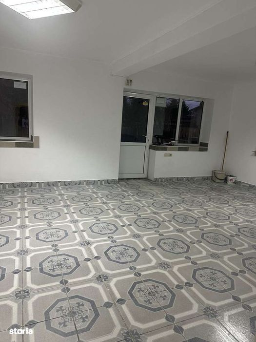 Cornu - Spatiu - 40 mp - 350 Euro/Luna