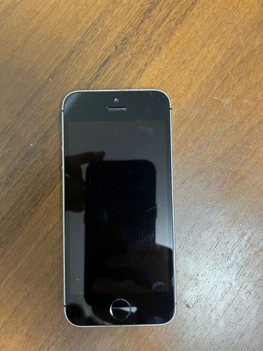 iPhone SE 2017 года