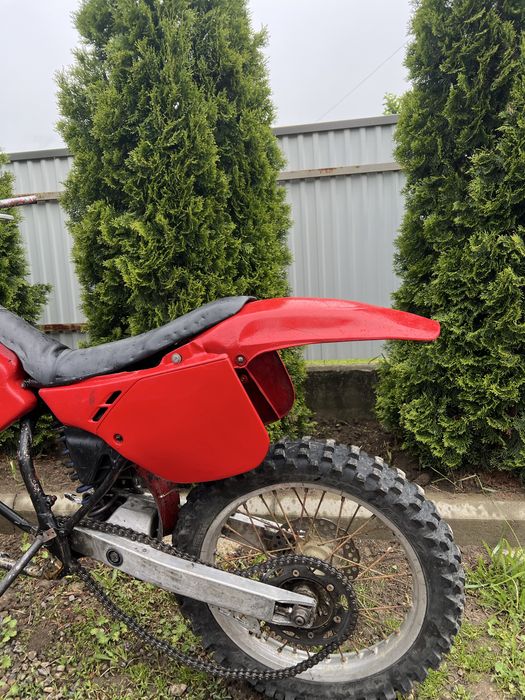 Se vinde cadru cross honda cr 250cc