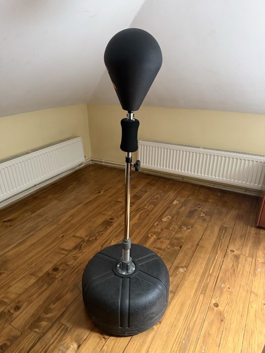 Outshock Punching Ball Sac de Box Sol