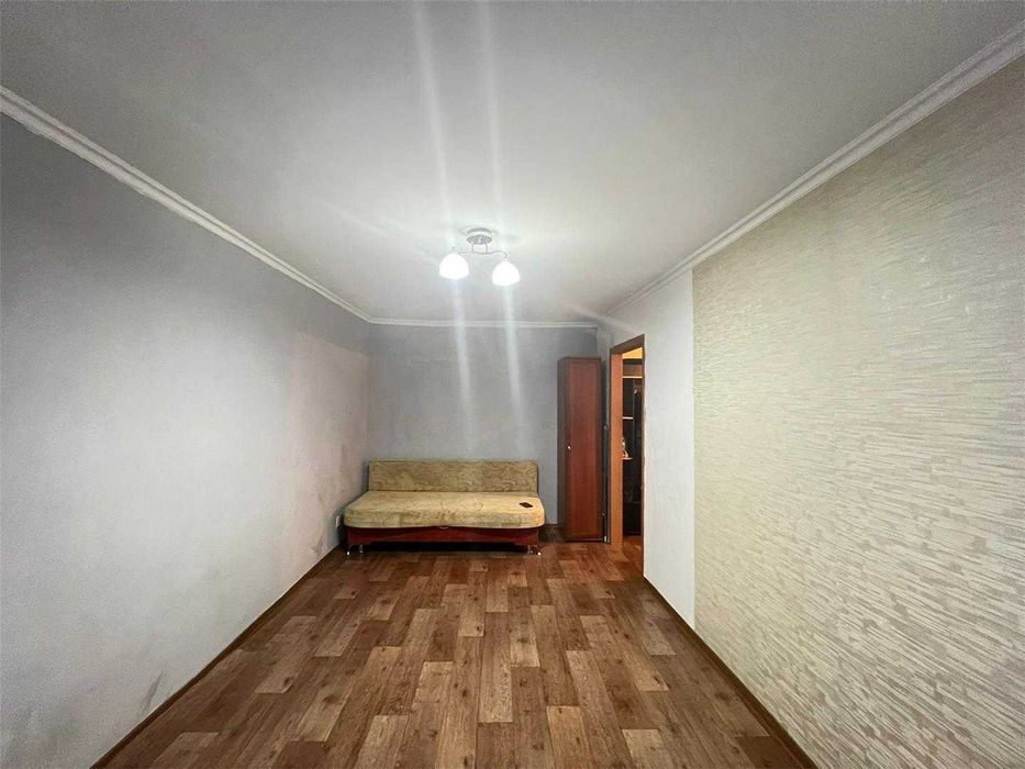 1-на ком квартира, дом кирпичный, Ю-Восток, ул Сатыбалдина.