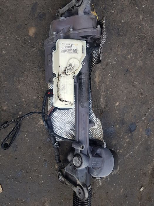 Caseta de directie vw passat tiguan sharan audi q3  cu carcasa alba