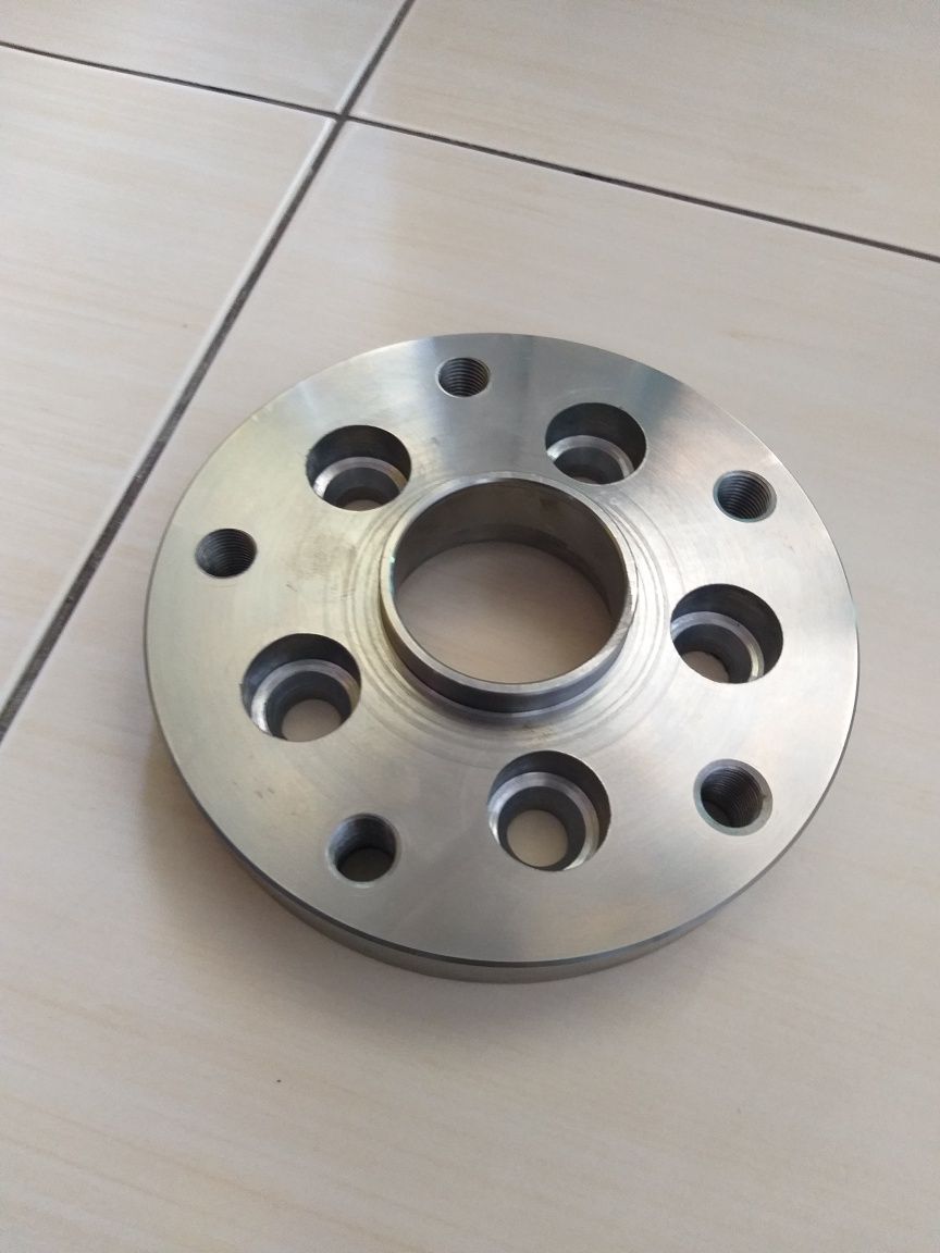 Distantieri ,flanse  adaptoare , Bmw E60 E90 E91 E39 E65 E84 X5 X3 E46