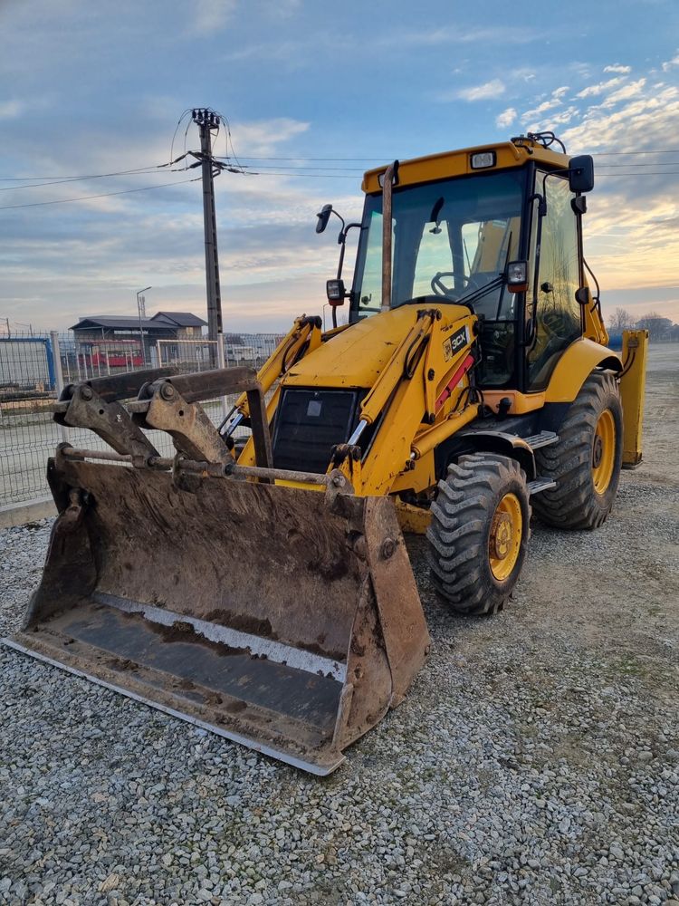 Buldoexcavator JCB 3cx buldo