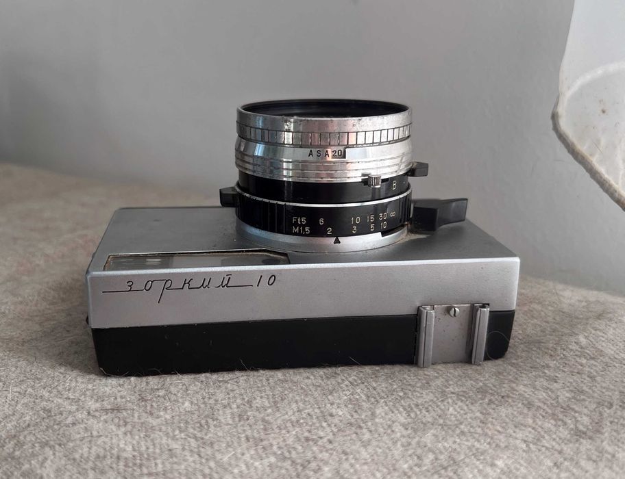 Zorki-10 – Aparat Foto Telemetru Sovietic - nefuncțional