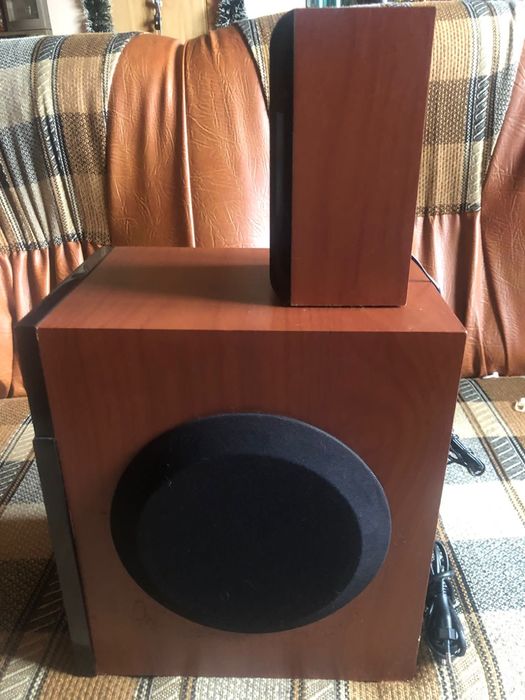 Subwoofer Eboda (fara amplificare) si Serioux (5.1)