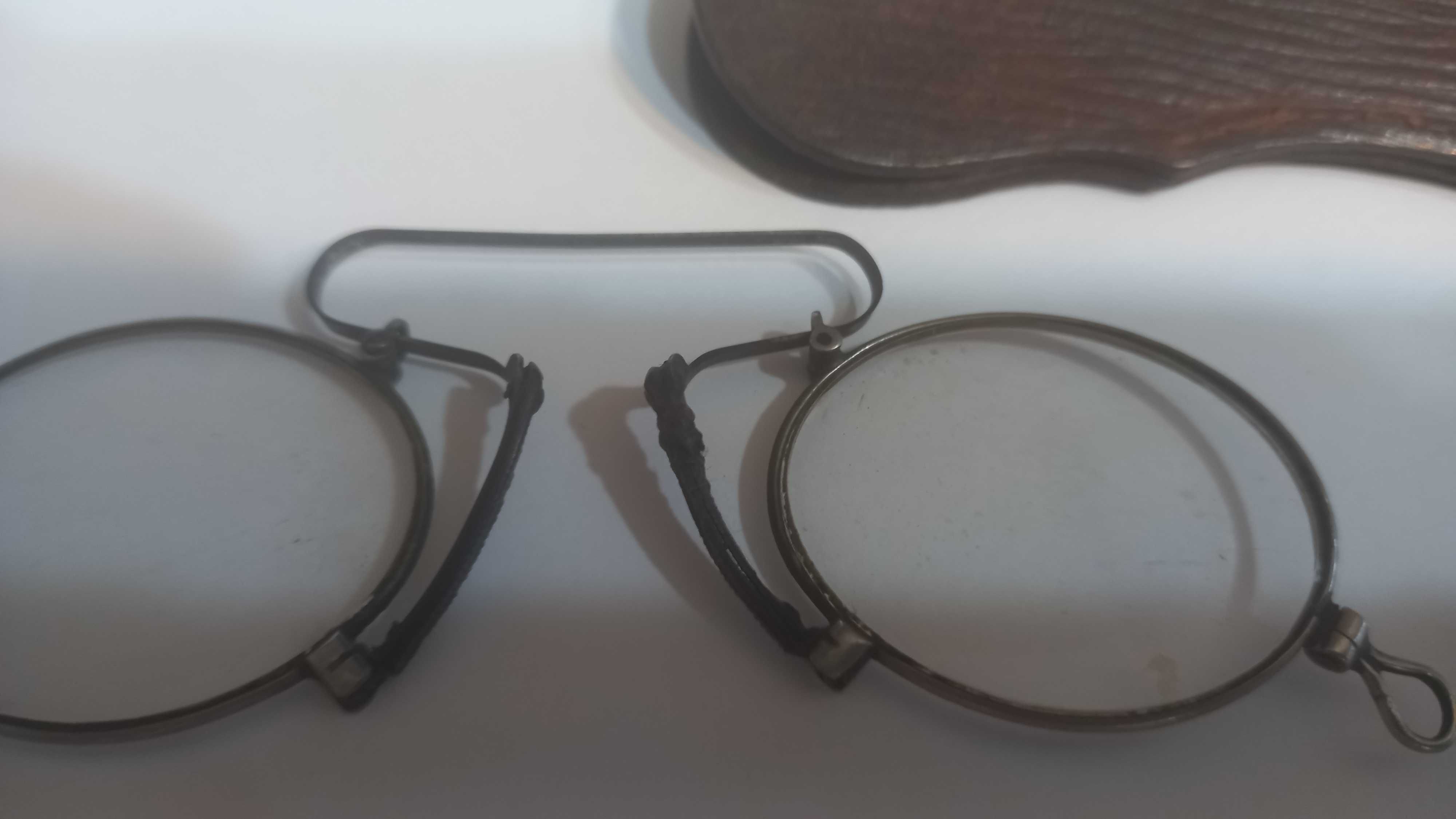 lornion ochelari secolul 19