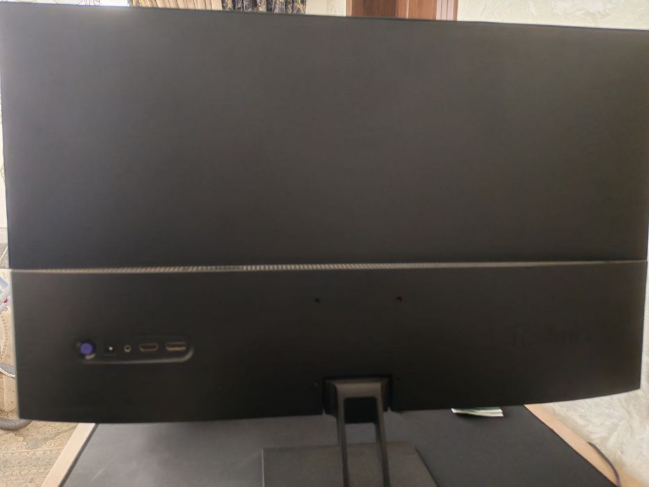 Redmi 27 165hz Flat
