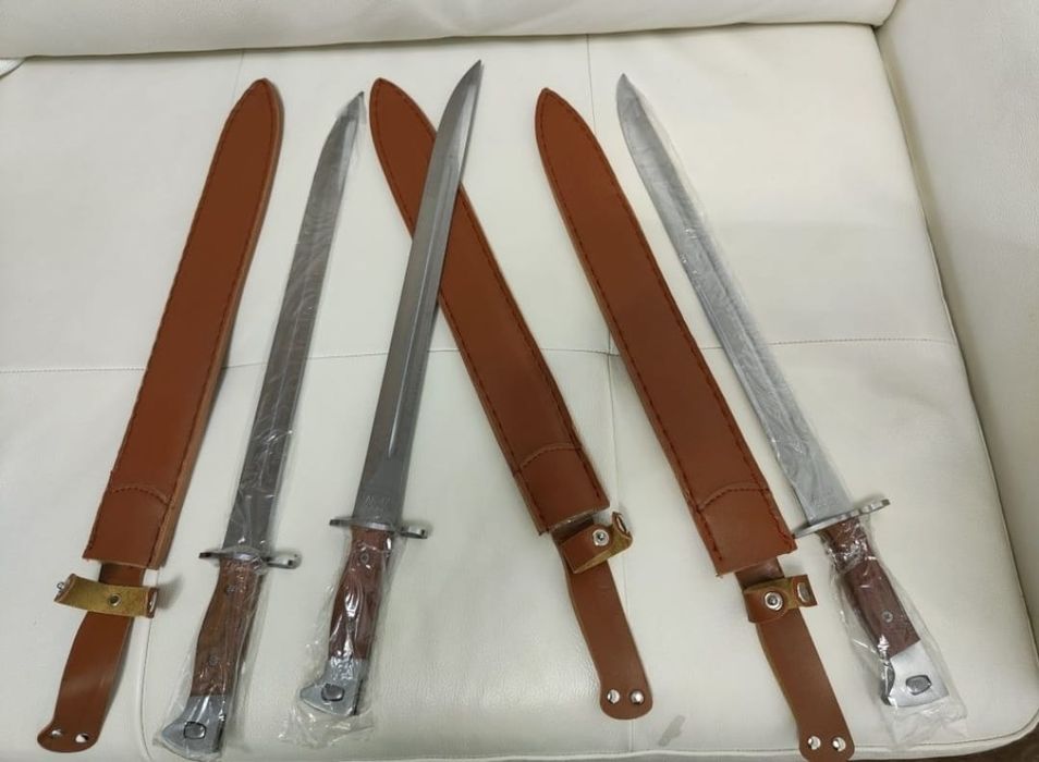 Cuțit Vânătoare 50cm + Husă, Maceta tip Sabie AK47