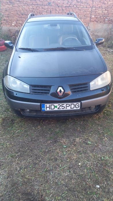 Vând Renault megane