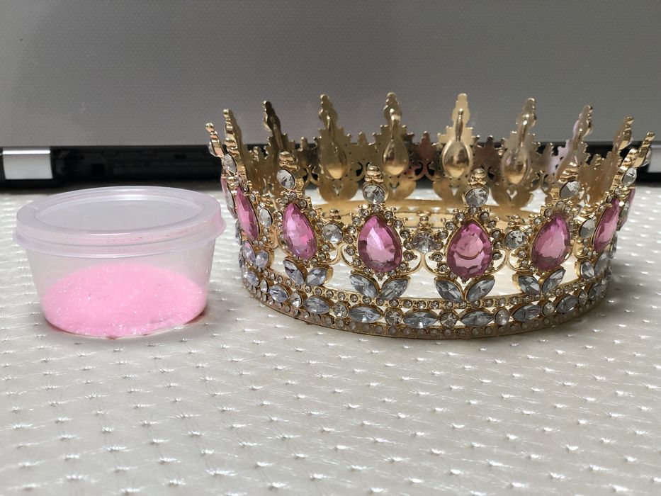 Срочно продам корону для торта в подарок блестки