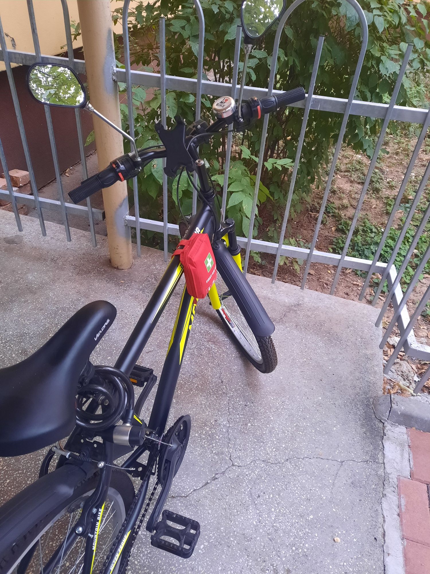 Vând bicicletă adulți!