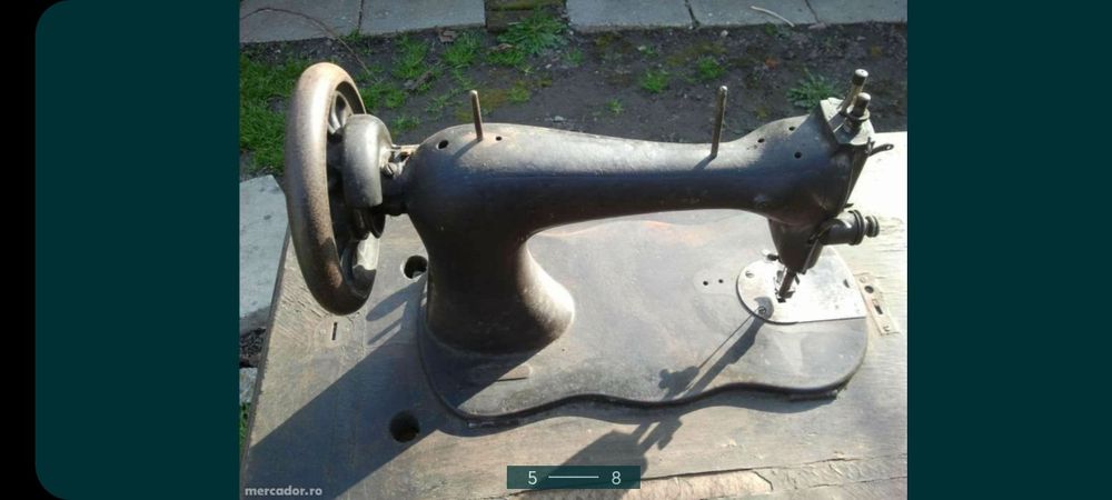 Mașină de cusut  antică