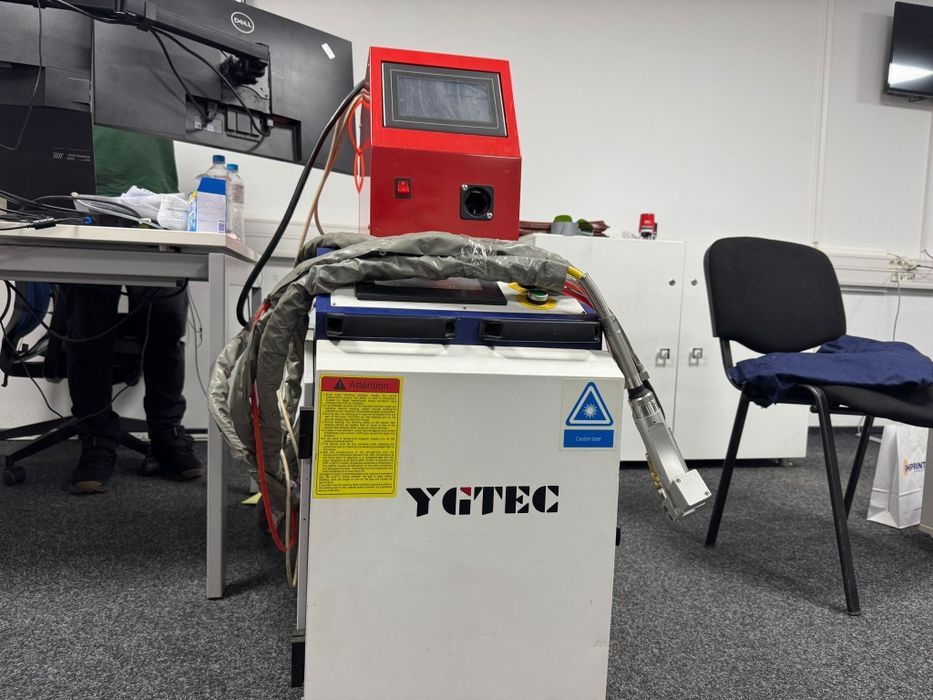 Aparat sudura si sablare cu laser