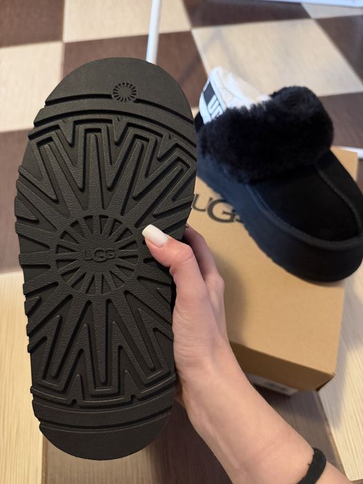 UGG Funkette marimea 36