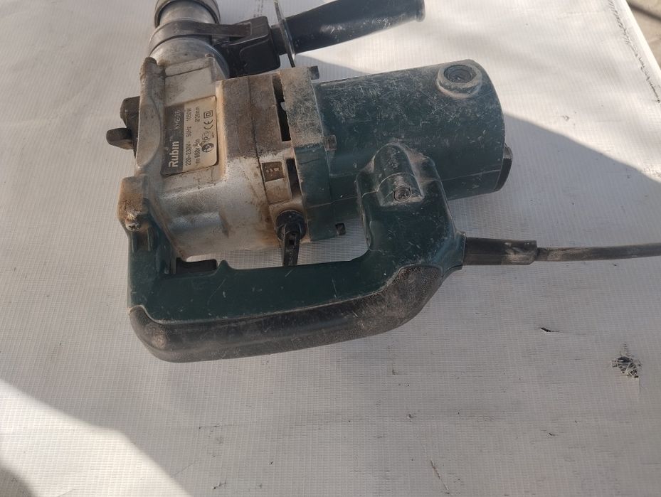 Перфоратор хороший