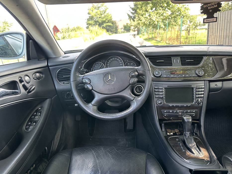 Mercedes CLS 320