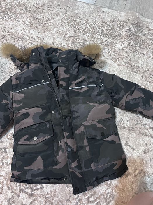 Продам куртку мальчику