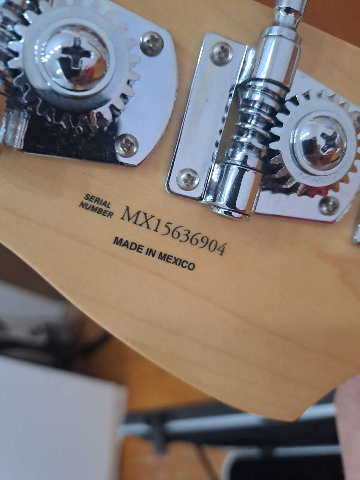 Fender MIM P Bass NECANTAT cu tastiera trandafir + toc SKB + curea