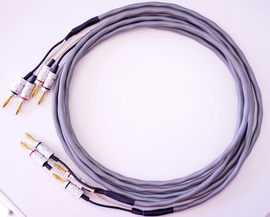 BELDEN cabluri NOI audio boxe mufe banana 2 metri Made in USA