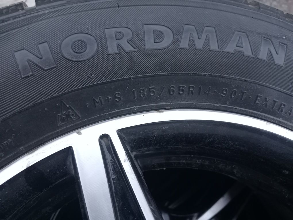 Шипованные шины с дисками 185/65 R14