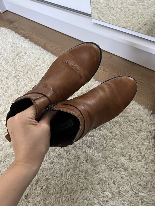 Cizme/ Botine Piele dama maro, marimea 39 5th avenue