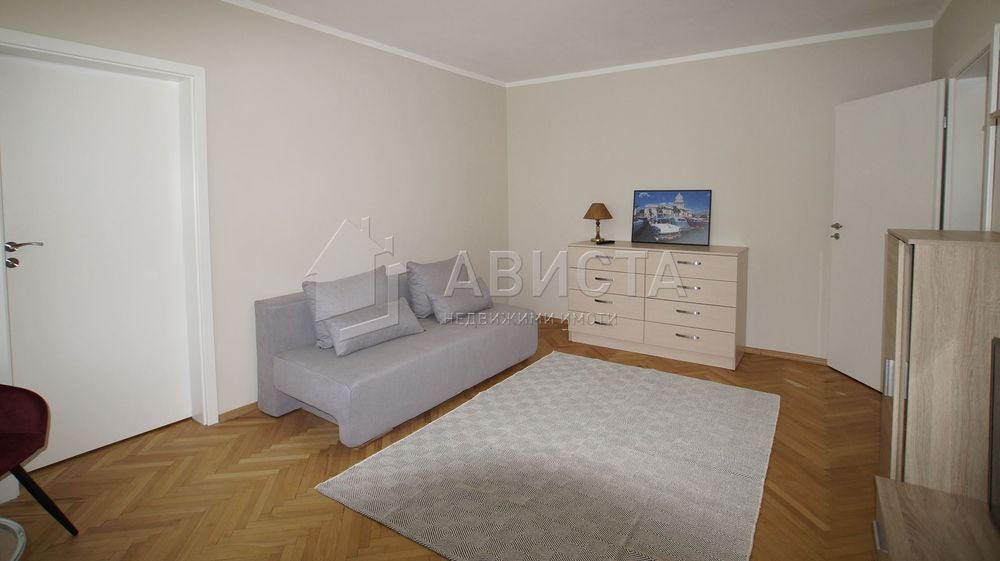 Дава се под наем Двустаен апартамент в София, Иван Вазов - 70 кв.м за 665 € - Снимка #5