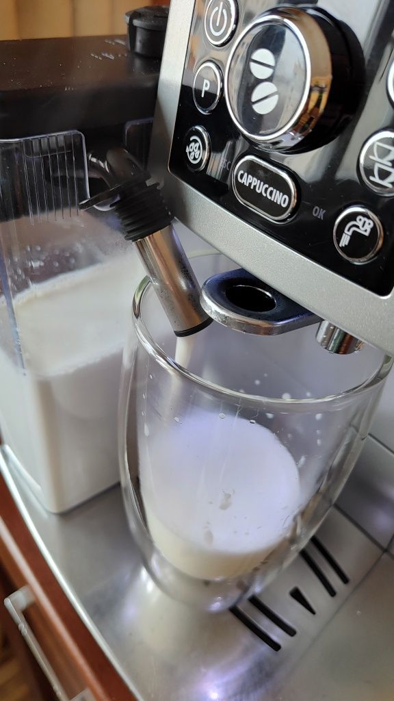 Delonghi ECAM 23.450S