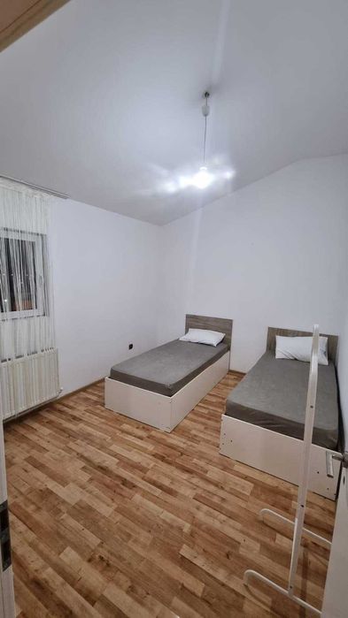 Inchiriez apartament 2 camere
