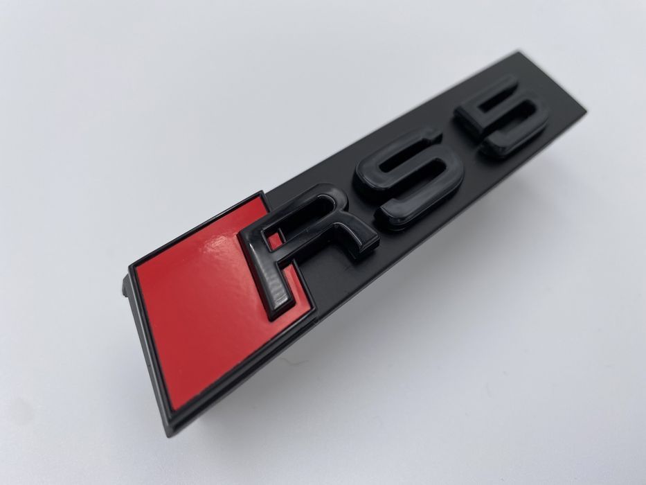 Emblema Audi RS 5 grila negru