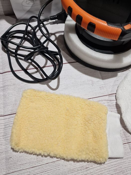 Masina de polișat orbital