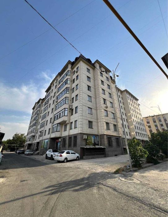 Продаётся 2-комнатная квартира (коробка)