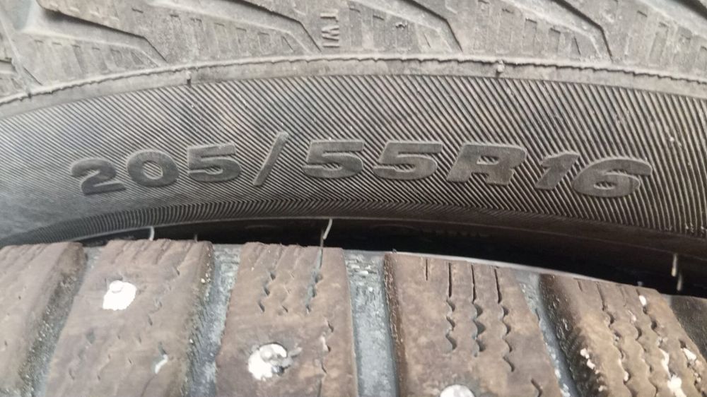 Viatti зимний 205/55 r16
25000тг 1еуі