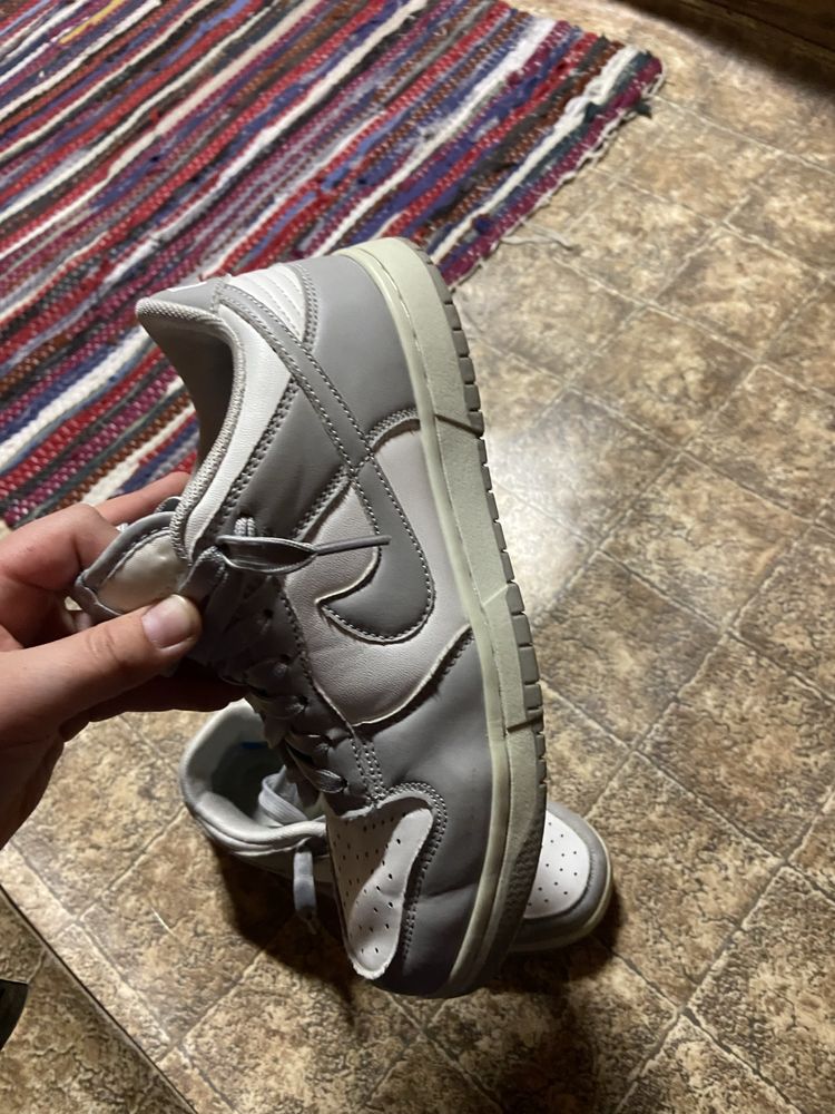 Обувки оргинални на nike