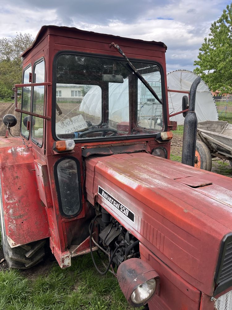 Tractor Universal 445 CP53