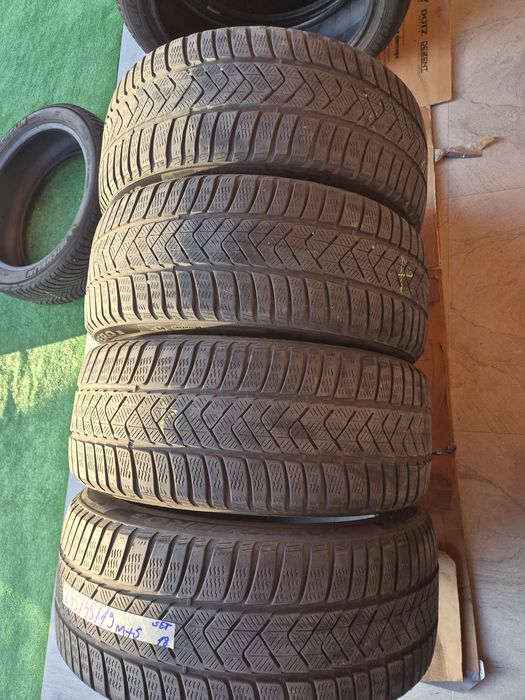 Vând cauciucuri 245/45/19 M+S set complet imp Germania//Pirelli//