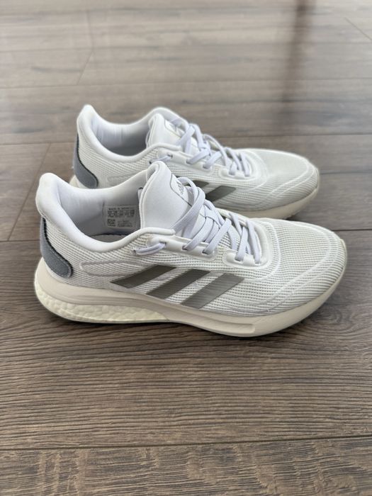 Маратонки Adidas Supernova J 36номер