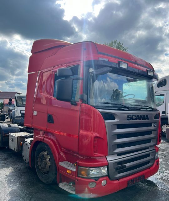 Dezmembrez Scania 480