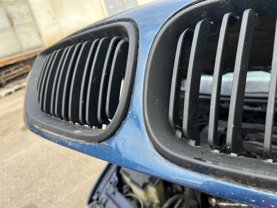 Преден капак за BMW E46 Фейс (седан и комби)