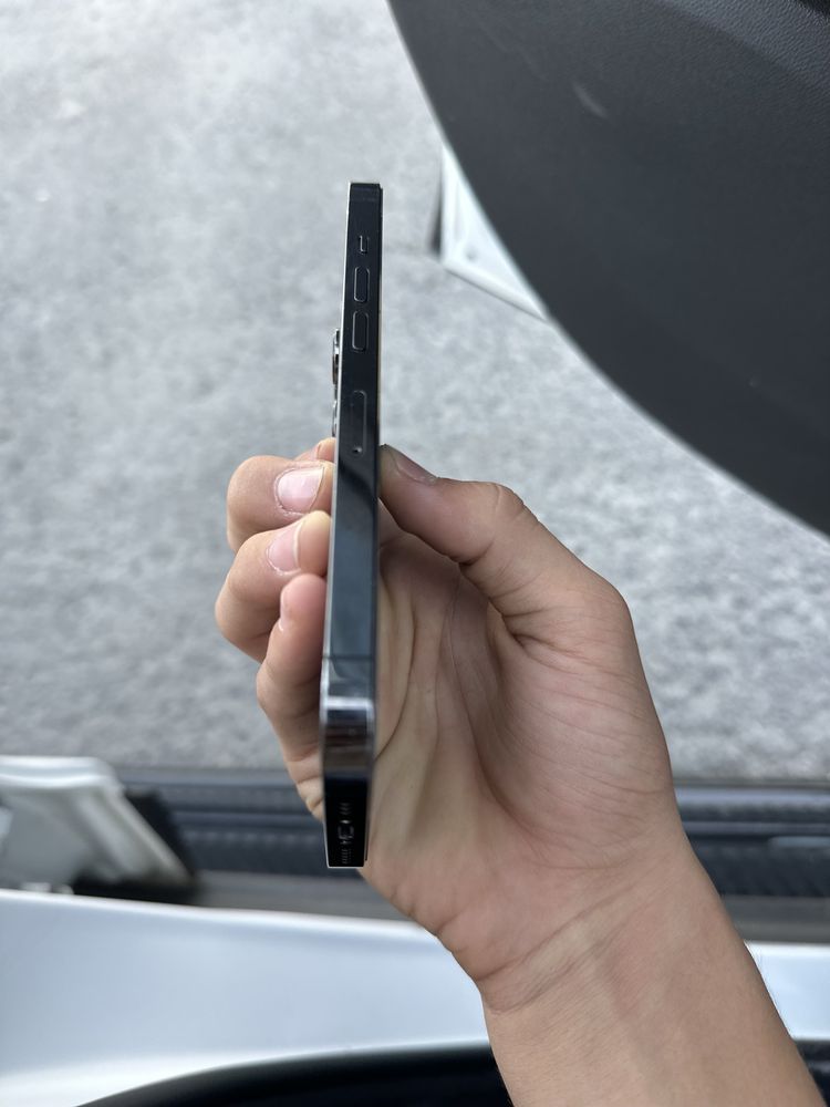Iphone 13 pro qora