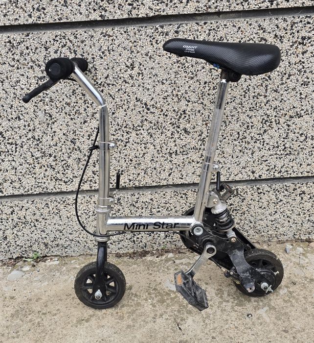 Атрактивно малко велосипедче за деца и възрастни