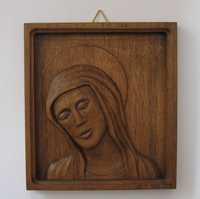Богородица -дърворезба