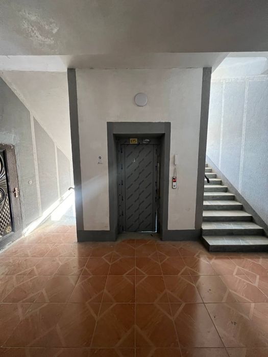 Arzon 2 xonalik karopka sotiladi