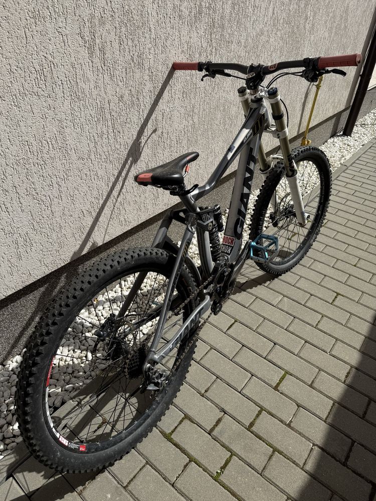 Vand bicicleta DH Giant