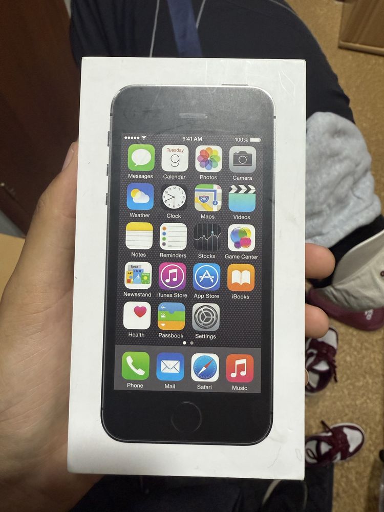 Продам айфон 5s в рабочем состояние