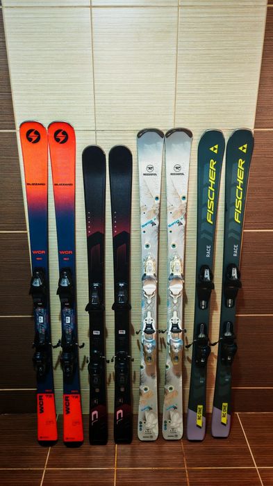 Schiuri Fischer RC One cu 155 cm-clapari ski.