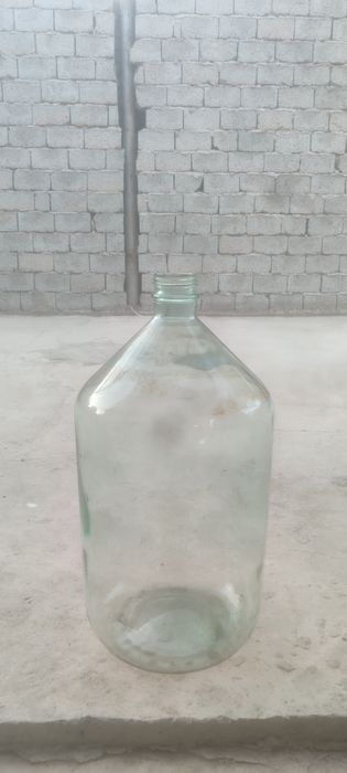 Вино бонка 20 л сотилади 6 дона бор