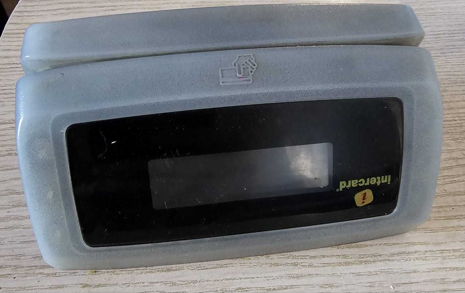 Продам устройство для чтения карт памяти “INTERCARD”